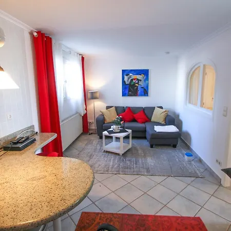 Susi - With Private Swimming Pool In